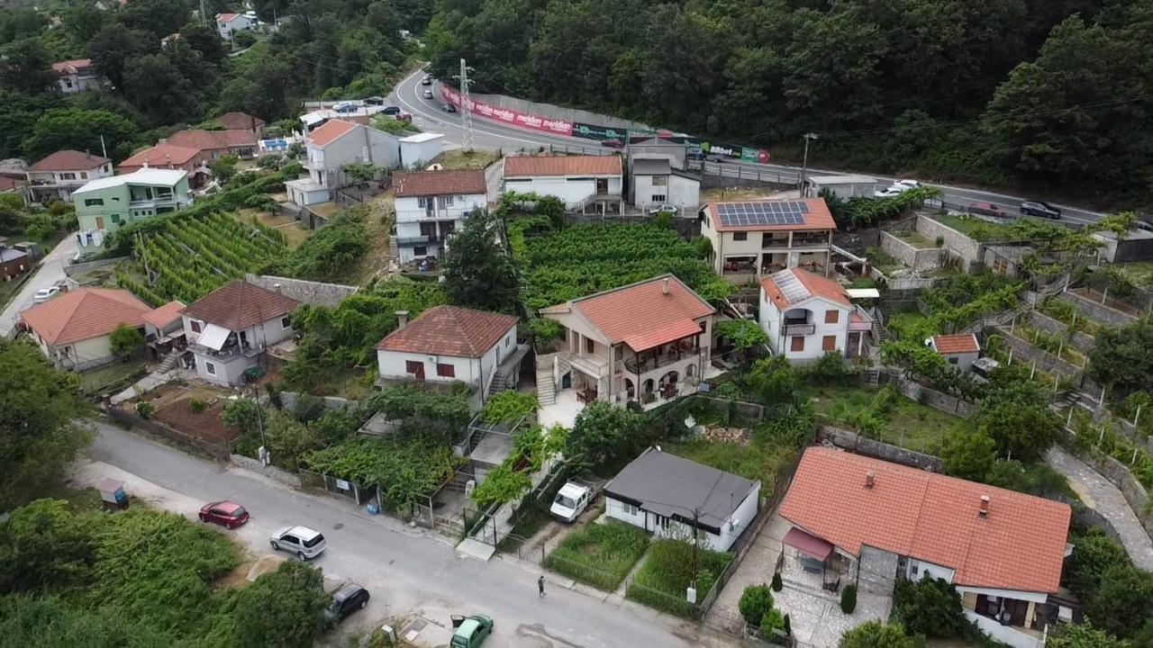 Guest House Radoman Virpazar Exterior foto